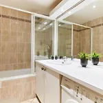 Serenty - Latin Quarter - 1br With Balcony Apartmán